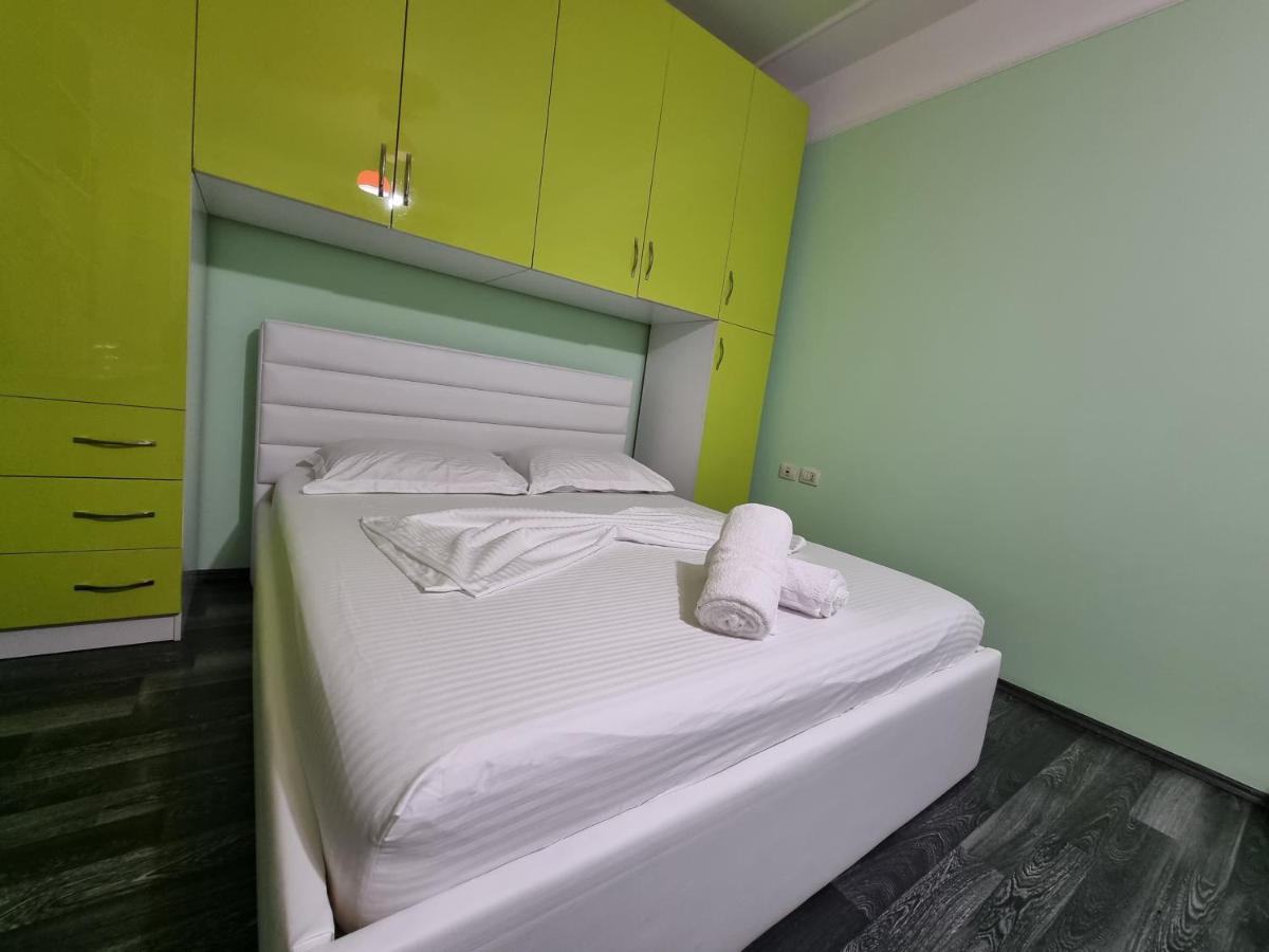 Moonshine Apartament Tirana Exterior foto